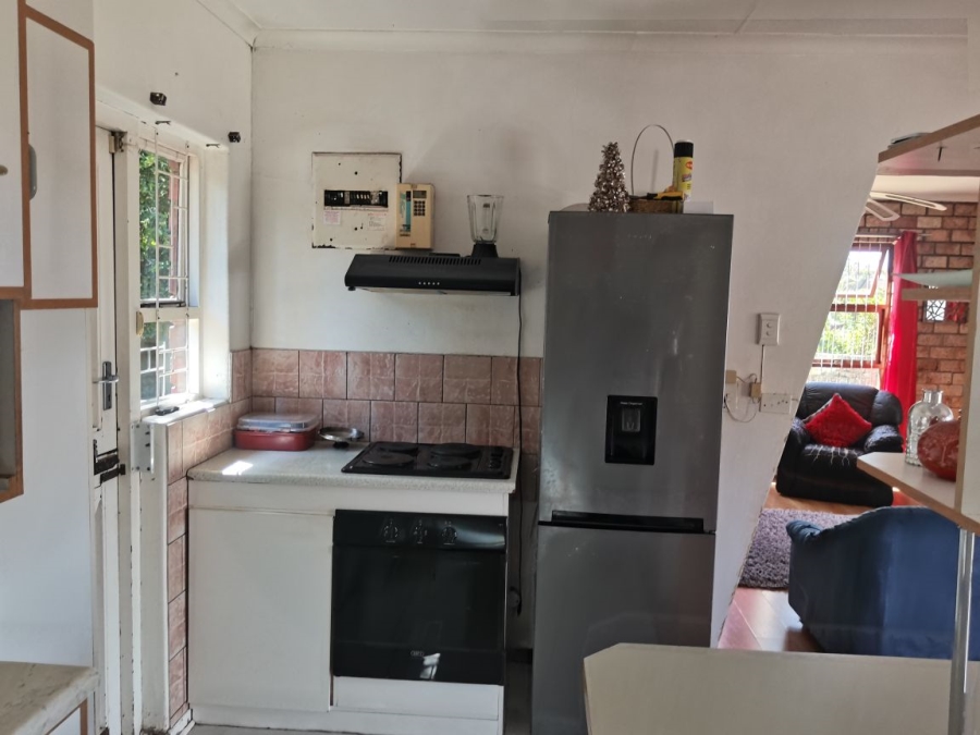 To Let 3 Bedroom Property for Rent in Sherwood Eastern Cape